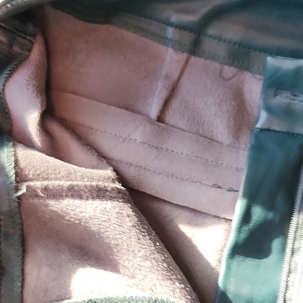 7 For All Man Kind Green faux Leather Pants - Picture 4 of 7